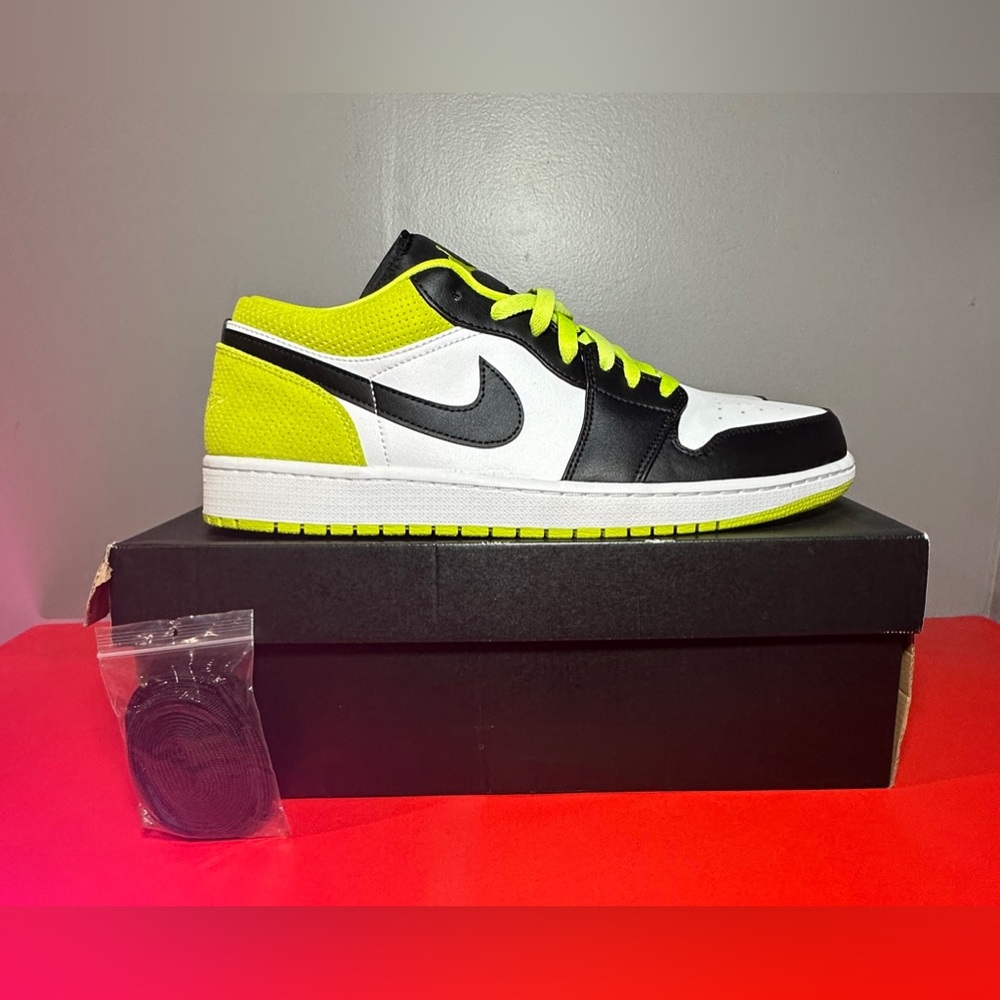 Size 13 - Air Jordan 1 Low Cyber